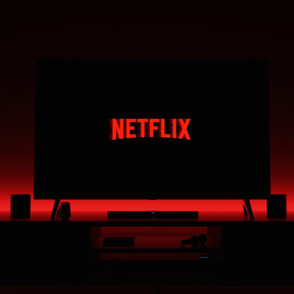 Netflix anuncia cobrança de taxa de compartilhamento de senhas no